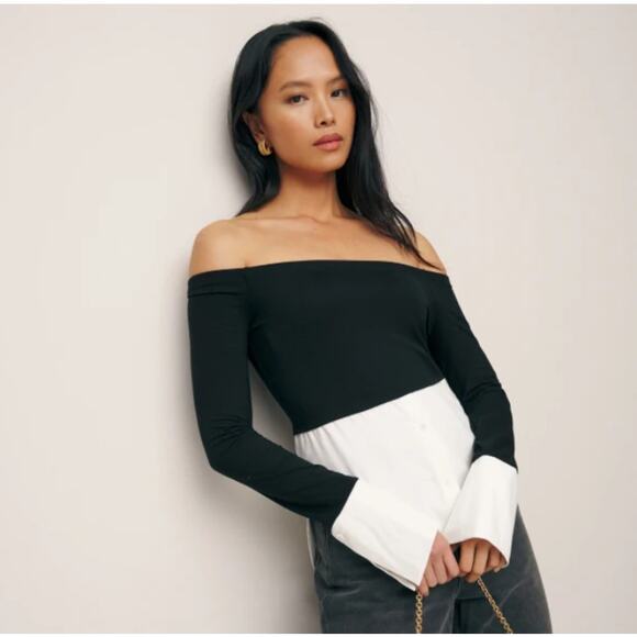 Reformation Tops - Reformation Women's size XS Black White Off-The-Shoulder Nixie Long Sleeve Top